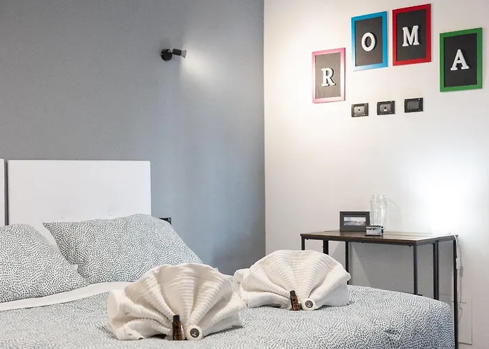 Paruta By In Apartment *
