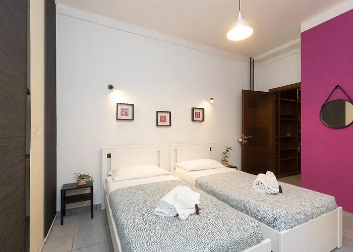 Paruta By In Apartment Rom