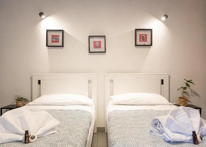 Apartment Paruta By In
